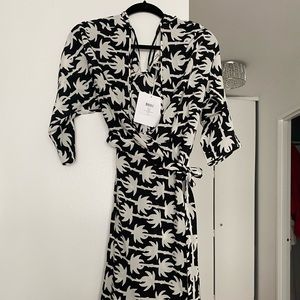 Dvf wrap dress